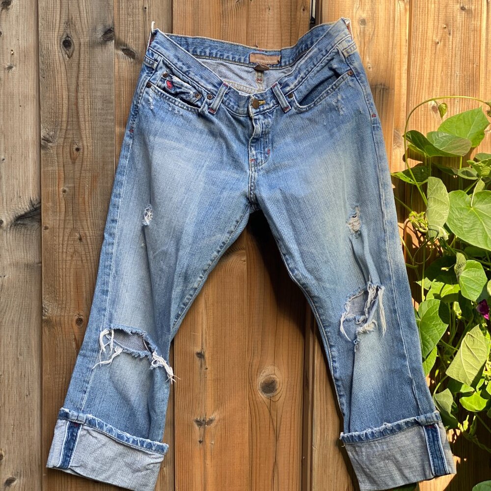 Abercrombie & Fitch Distressed Rolled Cuff Jeans (8R)